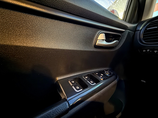 Kia Rio Luxe, 2019 года, пробег 252180 км