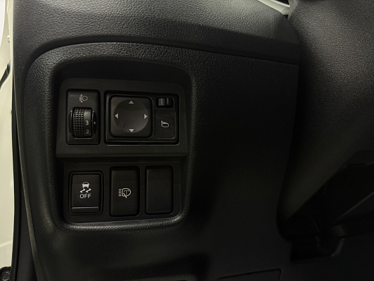 Nissan Juke XE, 2013 года, пробег 109000 км