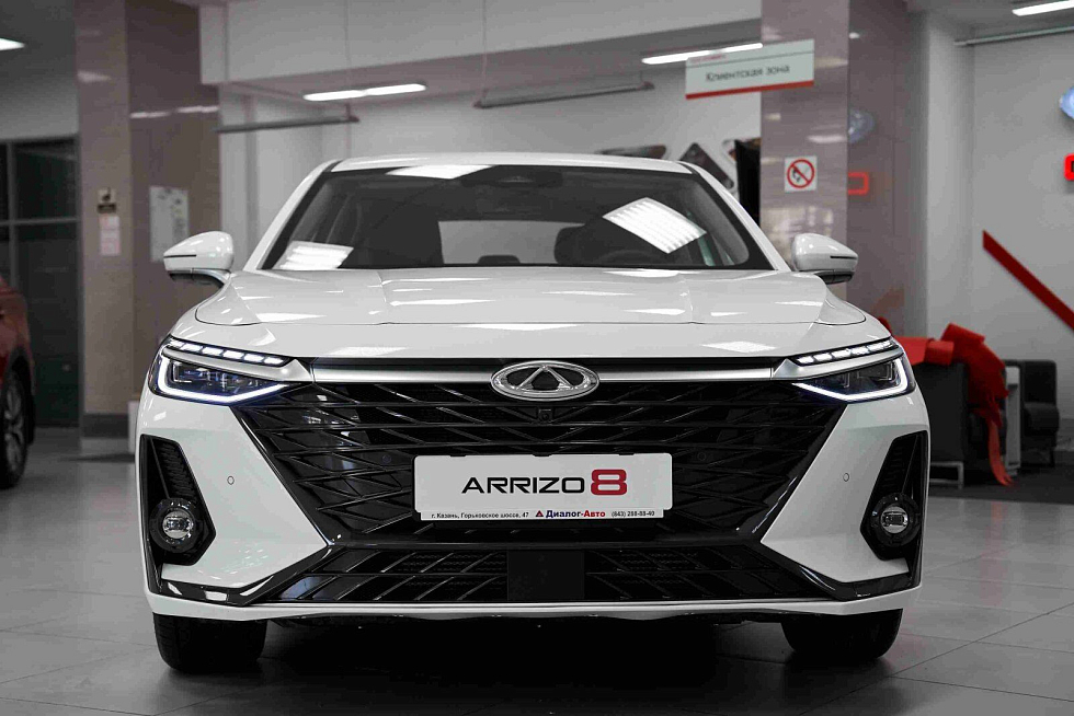 Chery Arrizo 8 Ультра Черный / Ultra Black, белый