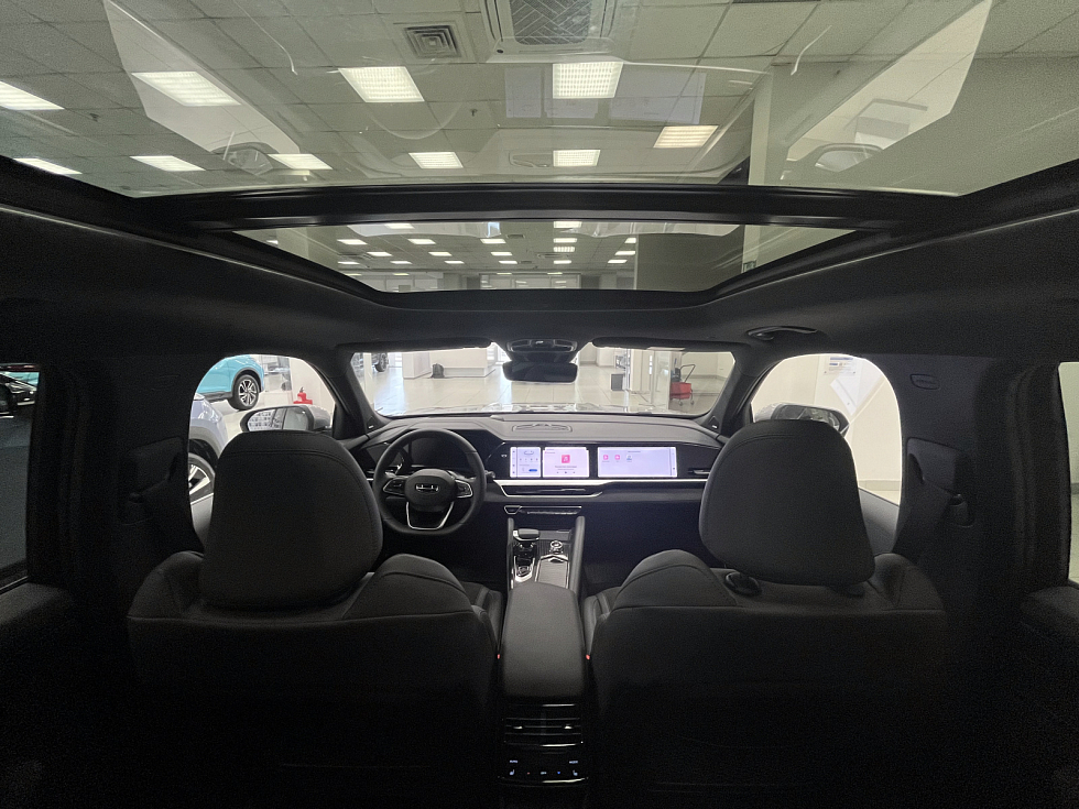 Geely Monjaro Flagship (2023-2025), серый