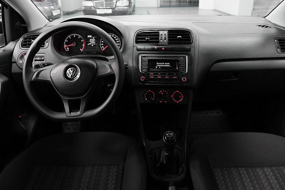Volkswagen Polo Trendline, 2019 года, пробег 70700 км