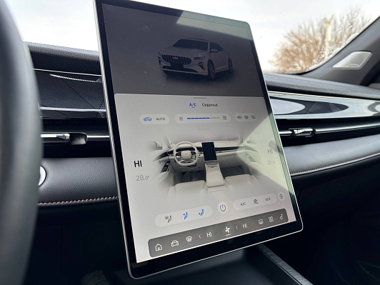 Geely Preface Flagship, 2024 года, пробег 19209 км