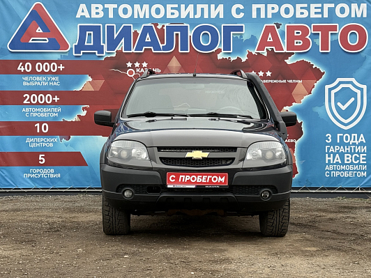 Chevrolet Niva LE, 2019 года, пробег 105200 км