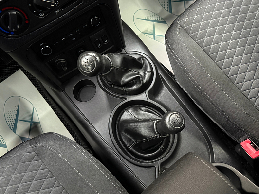 Lada (ВАЗ) Niva Travel BLACK'24, 2024 года, пробег 17480 км