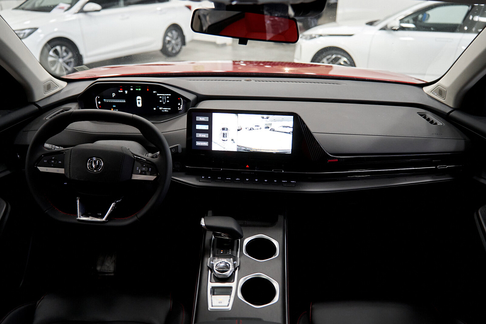 Changan UNI-S (CS55 Plus) Техно, красный
