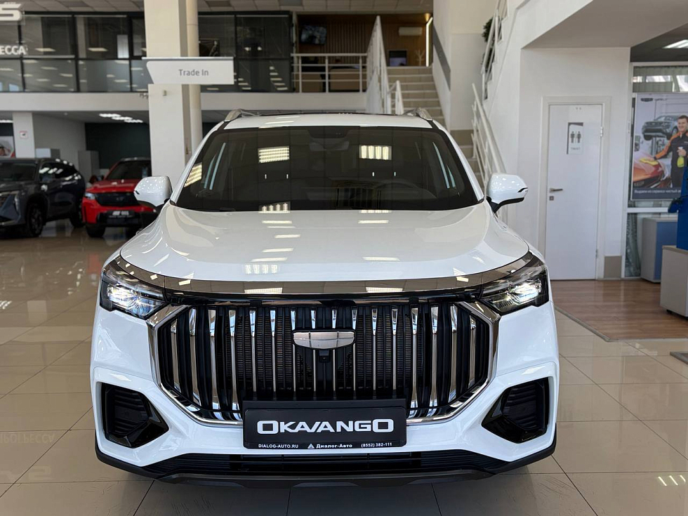 Geely Okavango Флагман, белый