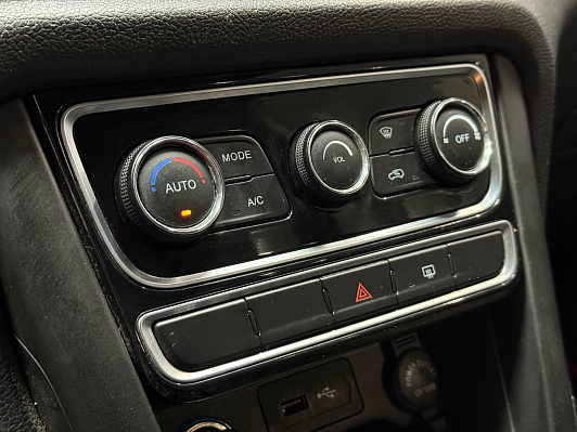 Chery Tiggo 3 Luxury Plus, 2017 года, пробег 115000 км