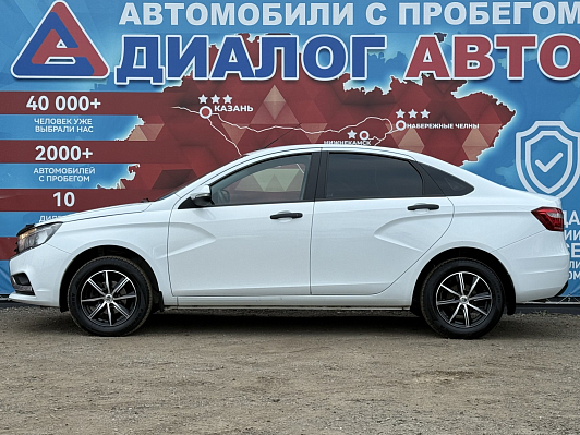 Lada (ВАЗ) Vesta 50 Anniversary, 2019 года, пробег 61425 км