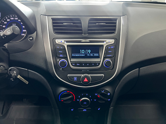 Hyundai Solaris Comfort, 2014 года, пробег 15426 км