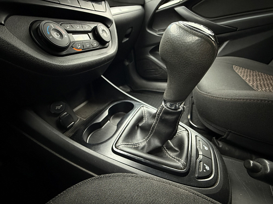 Lada (ВАЗ) Vesta Comfort Image, 2019 года, пробег 70000 км