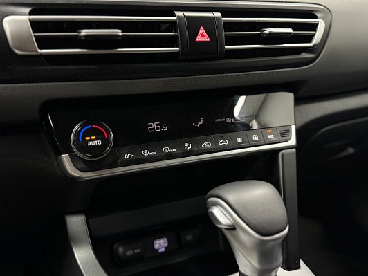 Kia Seltos Luxe, 2021 года, пробег 93801 км