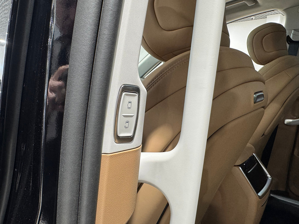 JAC RF8 Flagship, черный