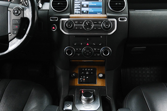 Land Rover Discovery HSE, 2014 года, пробег 163000 км