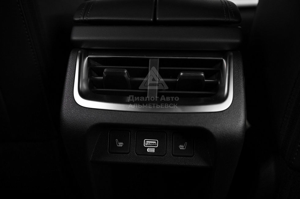 Haval F7x Премиум, черный