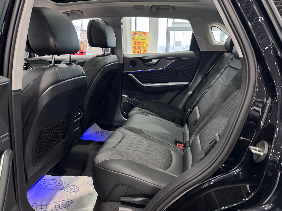 Hongqi HS5 Делюкс, черный