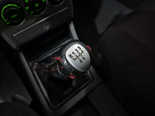 Lada (ВАЗ) Priora, 2009 года, пробег 258739 км