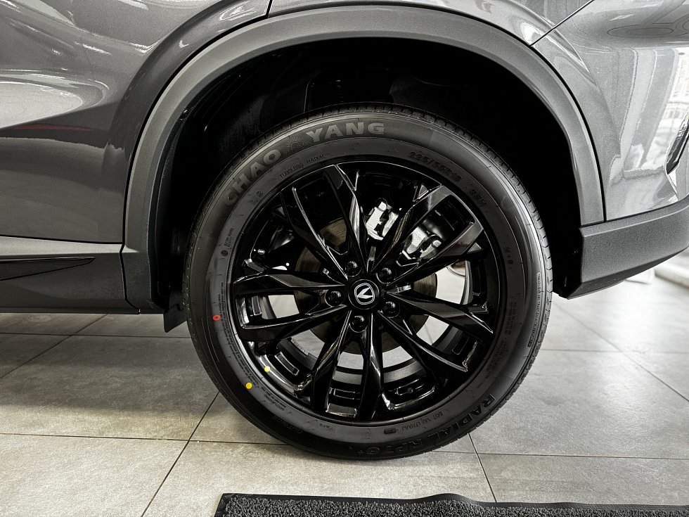 Changan CS35 Max Техно, серый