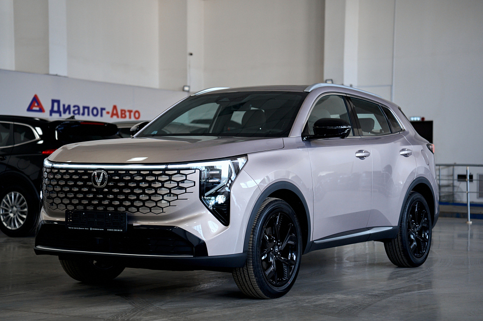 Changan UNI-S Люкс, бежевый