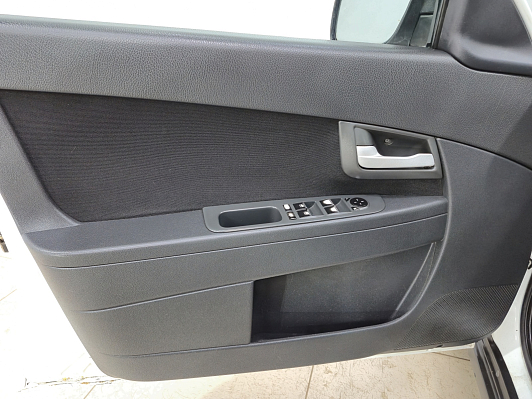 Lada (ВАЗ) Priora Люкс, 2012 года, пробег 177287 км