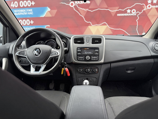 Renault Sandero Stepway Drive, 2020 года, пробег 96000 км