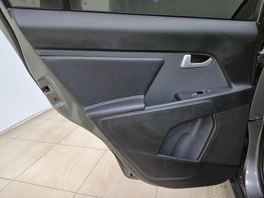 Kia Sportage Prestige, 2012 года, пробег 290855 км