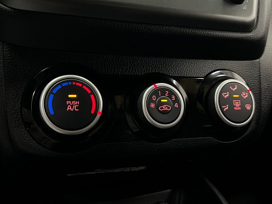 Kia Rio Comfort, 2016 года, пробег 167000 км