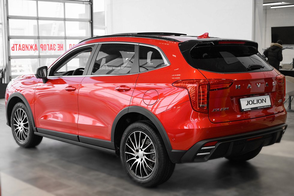 Haval Jolion Техно +, красный