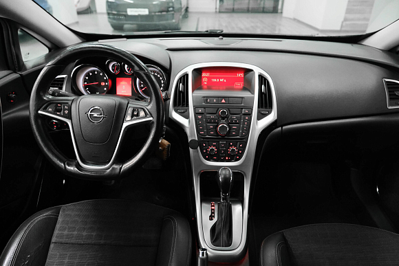 Opel Astra Enjoy, 2013 года, пробег 184000 км