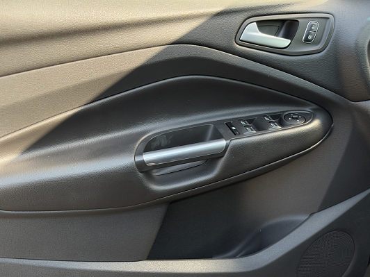 Ford Kuga Ambiente, 2017 года, пробег 144064 км