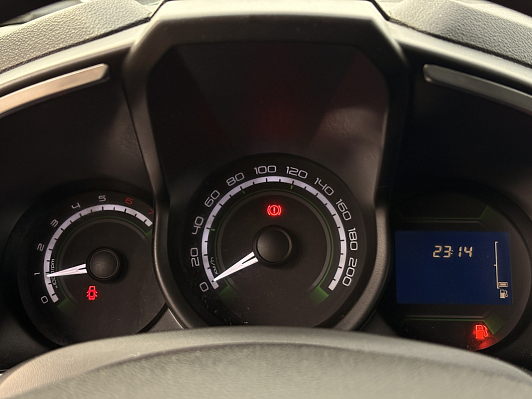 Lada (ВАЗ) XRAY Comfort, 2018 года, пробег 134580 км