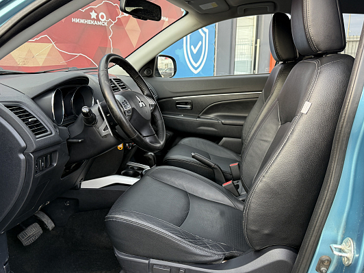 Mitsubishi ASX Instyle, 2011 года, пробег 148000 км