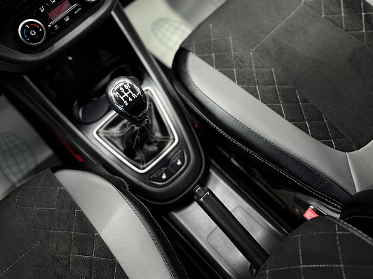 Lada (ВАЗ) Vesta Luxe, 2018 года, пробег 89217 км