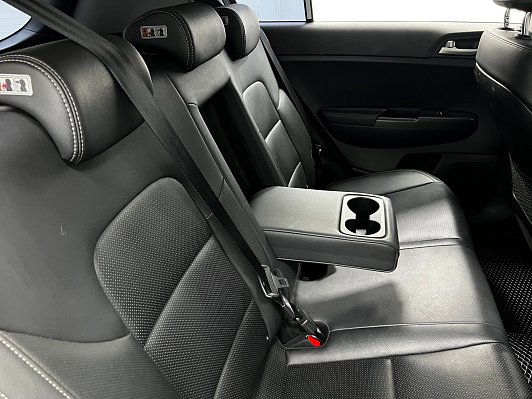 Kia Sportage, 2019 года, пробег 122034 км