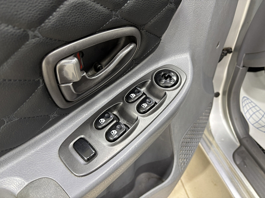 Hyundai Accent, 2005 года, пробег 164059 км