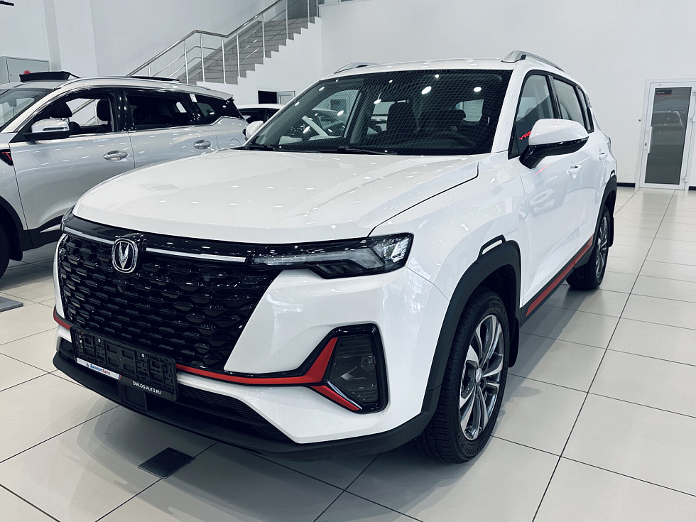 Changan CS35 Plus Техно, серебряный