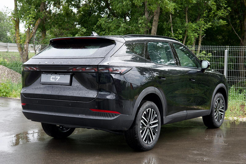 Omoda C7 Active, черный