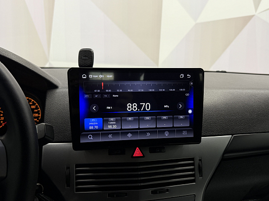 Opel Astra Enjoy, 2011 года, пробег 154107 км