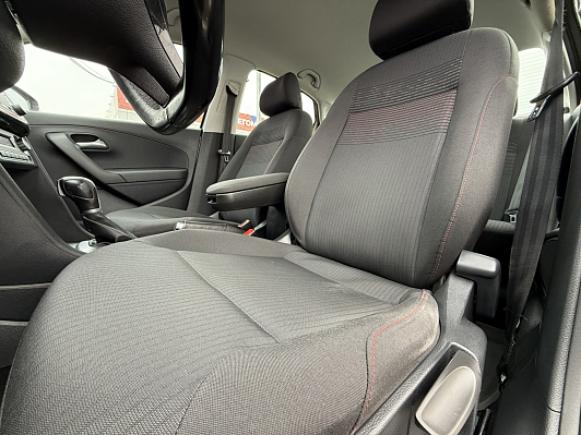 Volkswagen Polo Life, 2017 года, пробег 177422 км