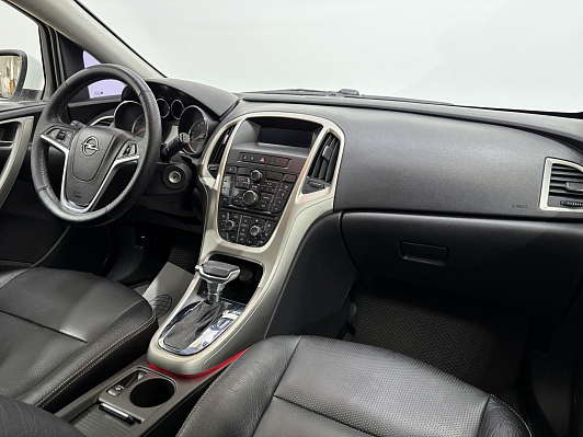 Opel Astra Cosmo, 2011 года, пробег 215830 км