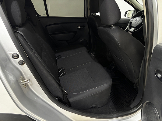 Renault Sandero Privilege, 2016 года, пробег 105913 км