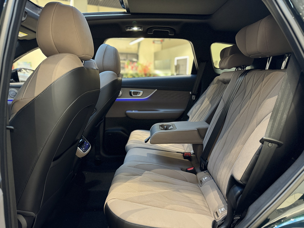 TENET T8 Ультра 4WD, зеленый