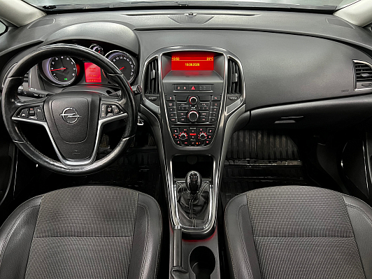 Opel Astra Cosmo, 2011 года, пробег 133897 км