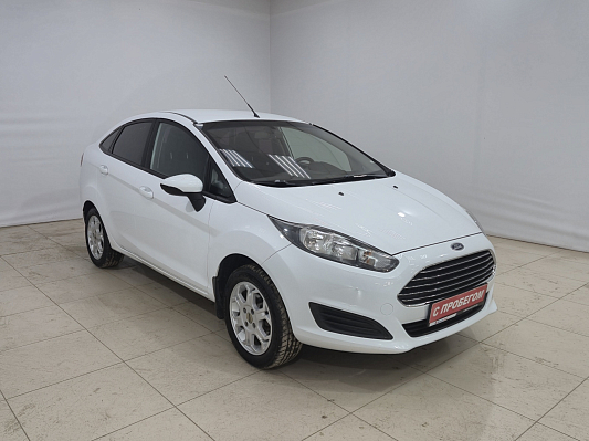Ford Fiesta Trend, 2015 года, пробег 190030 км
