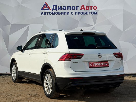 Volkswagen Tiguan CONNECT, 2017 года, пробег 268250 км