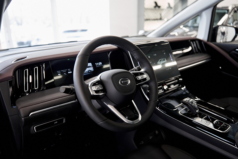 GAC M8 GX Premium, черный