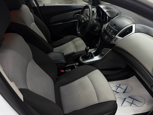 Chevrolet Cruze LS, 2014 года, пробег 240002 км