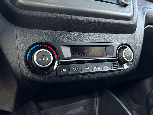 Kia Rio Prestige, 2017 года, пробег 176462 км