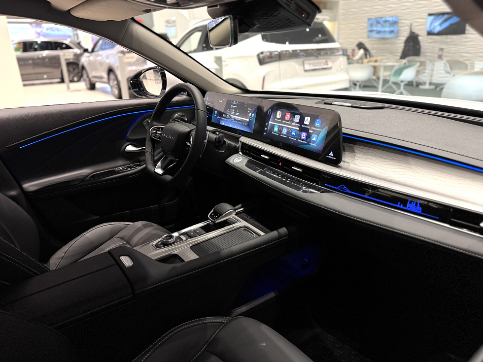 Chery Arrizo 8 Ультра Черный / Ultra Black, белый