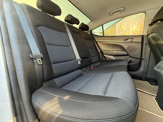 Hyundai Elantra Base, 2016 года, пробег 239299 км