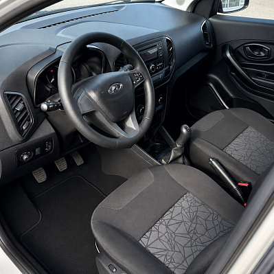Lada (ВАЗ) XRAY Comfort, 2017 года, пробег 120091 км